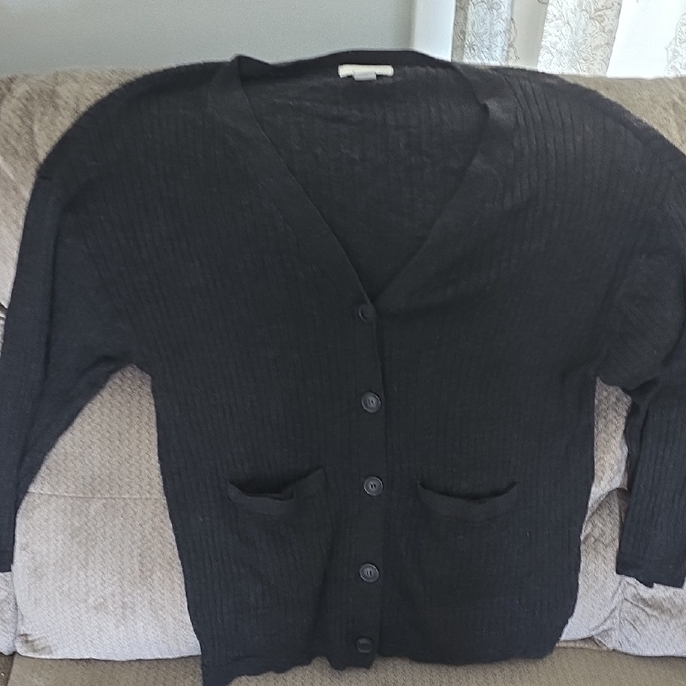 H&M Black Cardigan Sweater V-Neck Ribbed Trim